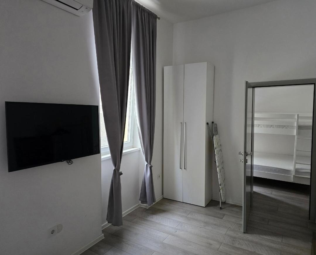 Quiet Apartment,private Free Parking * Sarajevo